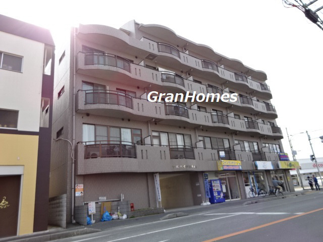YKハイツ西明石北の外観
