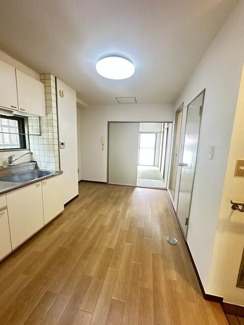 メゾン黒川の玄関