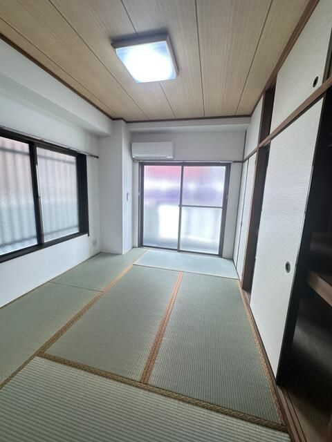 メゾン黒川の寝室