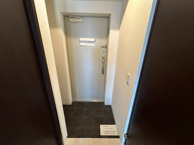 シルエラ甲南山手の玄関