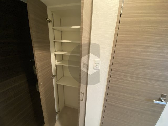 ラドゥセール荒本の収納