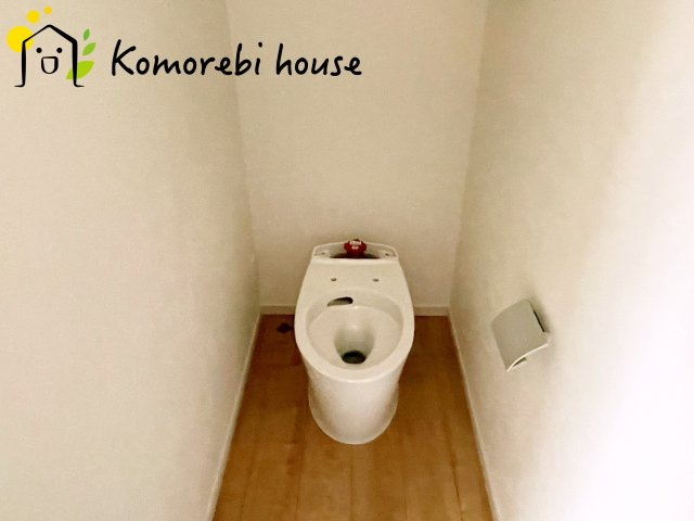 さいたま市北区土呂町　21期　新築一戸建て　グレース　03のトイレ|清潔感のあるトイレです