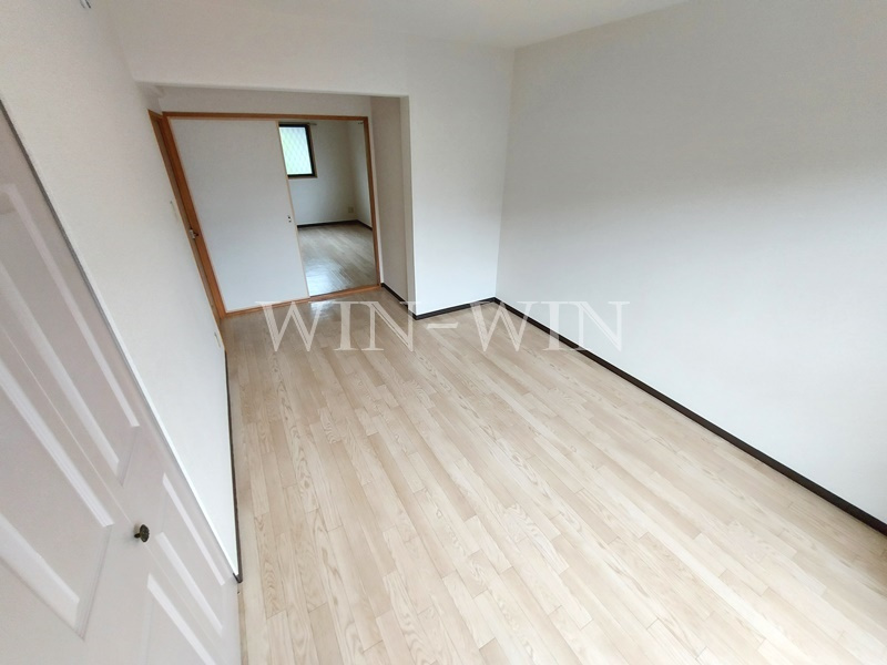 ハイツスズコマの寝室|イメージ（同建物内別部屋の写真です）