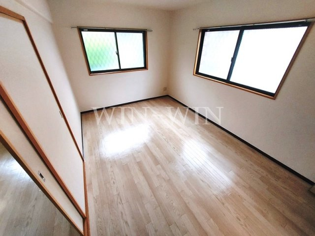 ハイツスズコマの寝室|イメージ（同建物内別部屋の写真です）