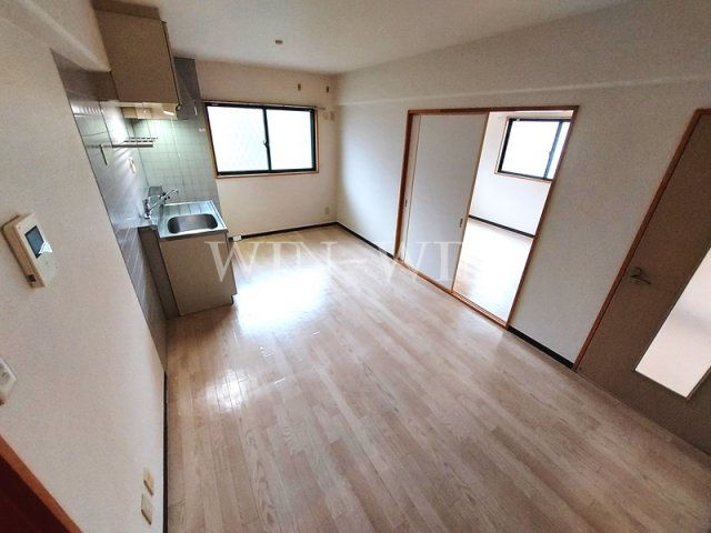 ハイツスズコマの居間・リビング|イメージ（同建物内別部屋の写真です）