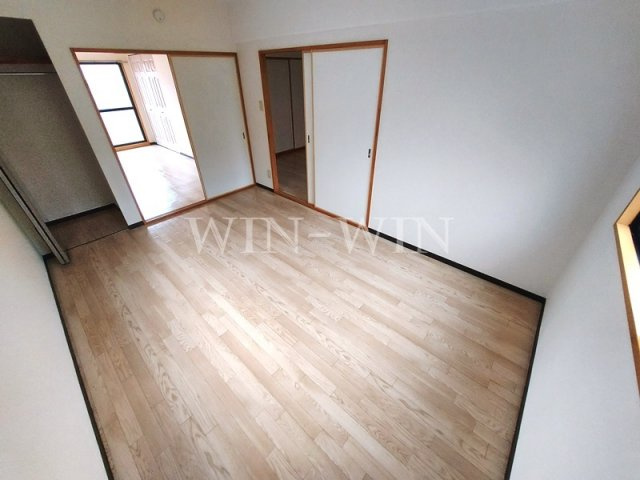 ハイツスズコマの寝室|イメージ（同建物内別部屋の写真です）