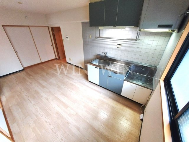 ハイツスズコマのキッチン|イメージ（同建物内別部屋の写真です）