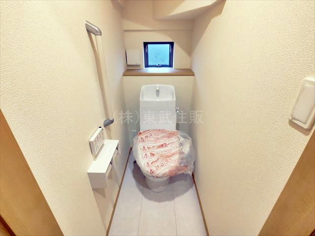 【トイレ】 | ふじみ野市亀久保３丁目　全５棟　D号棟 | １階トイレ