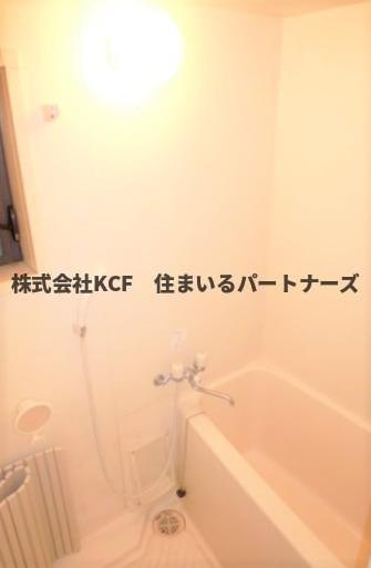 ブリランテ金丸小路の浴室|きれいなお風呂です