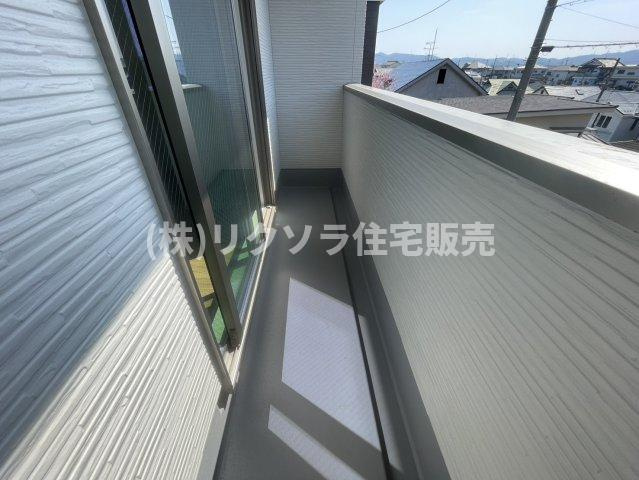 成田東町　新築一戸建てのバルコニー|■物件内覧・資金計画相談・住宅ローン相談、リフォーム相談、お問合せ受付中■
※当日・翌日のご内覧、ご相談はお電話でのお問合せがスムーズです！