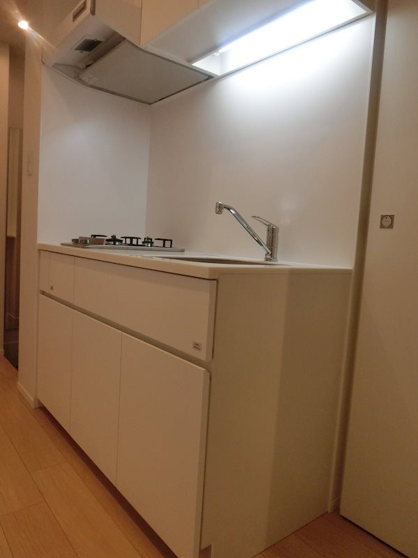 ZOOM碑文谷のキッチン