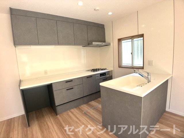 東淵野辺3丁目戸建のキッチン