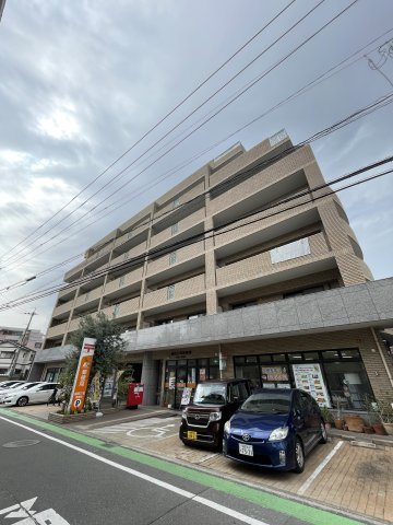ザ・ブルックハウスの外観