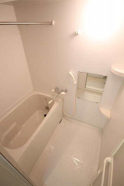 シエスタコートの浴室|※お部屋により仕様が異なる場合があります。