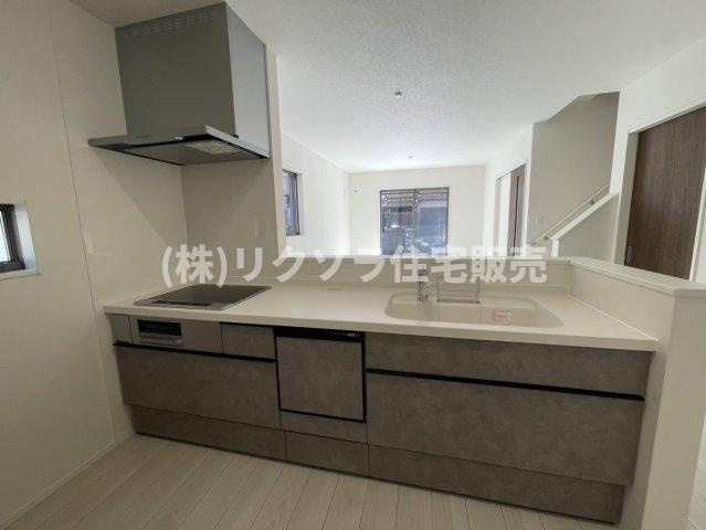高柳5丁目　新築一戸建てのキッチン|■物件内覧・資金計画相談・住宅ローン相談、リフォーム相談、お問合せ受付中■
※当日・翌日のご内覧、ご相談はお電話でのお問合せがスムーズです！
