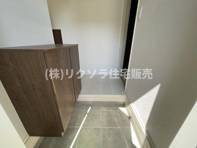 高柳5丁目　新築一戸建ての内装|玄関内部
■物件内覧・資金計画相談・住宅ローン相談、リフォーム相談、お問合せ受付中■
※当日・翌日のご内覧、ご相談はお電話でのお問合せがスムーズです！