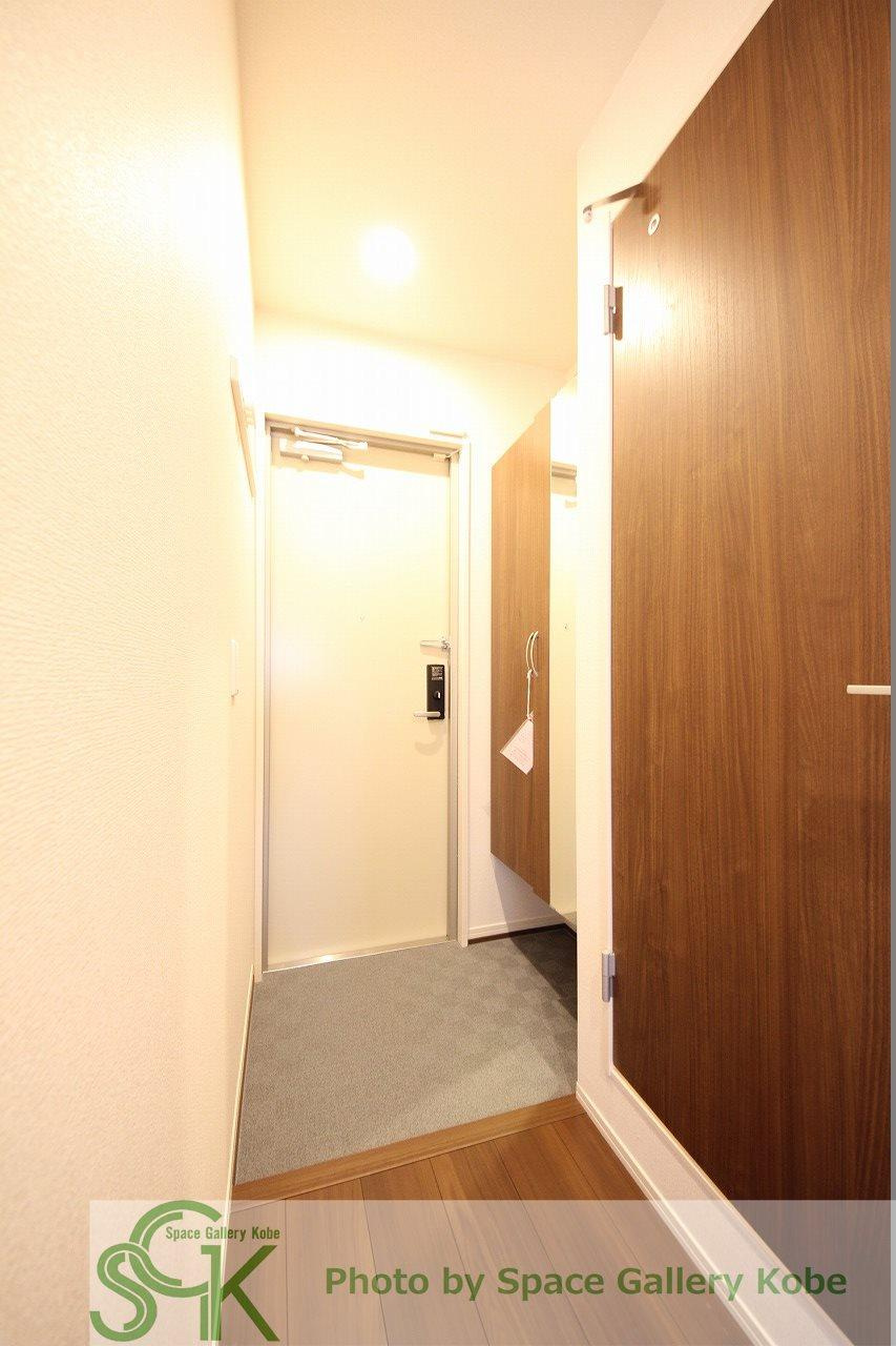 モアレ　オークラの玄関|※お部屋により仕様が異なる場合があります。