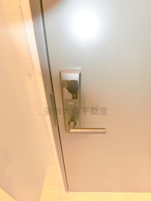 アバンテ池上の玄関