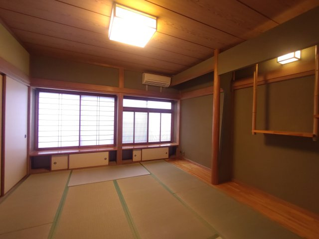野田様貸家の和室