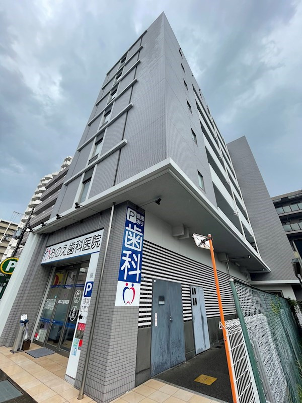カノン甲南山手の外観