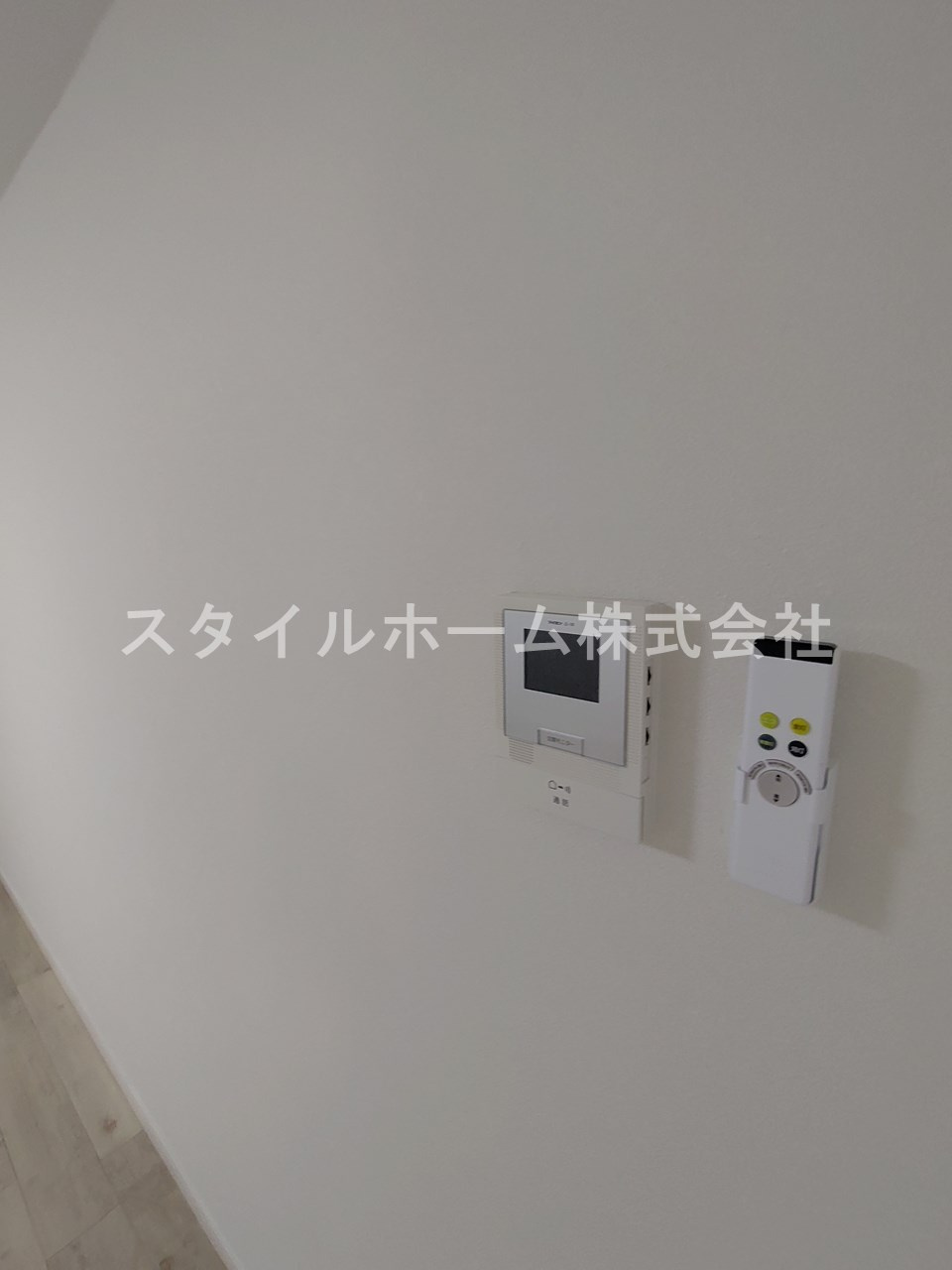 Mh-Arc三蔵子のセキュリティ|※別部屋写真(反転)