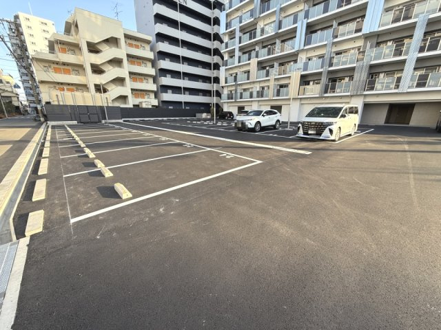 【駐車場】ブランシエスタ南吹田パークサイド