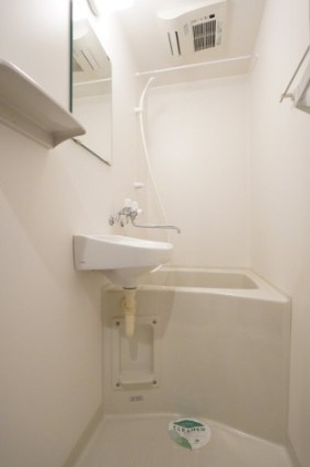 練馬区旭丘２丁目のアパートの浴室