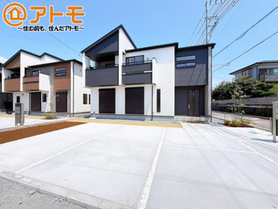 【駐車場】 | 沼津市東沢田　新築一戸建て　3号棟 | ゆったりスペースで、駐車も楽ちん♪