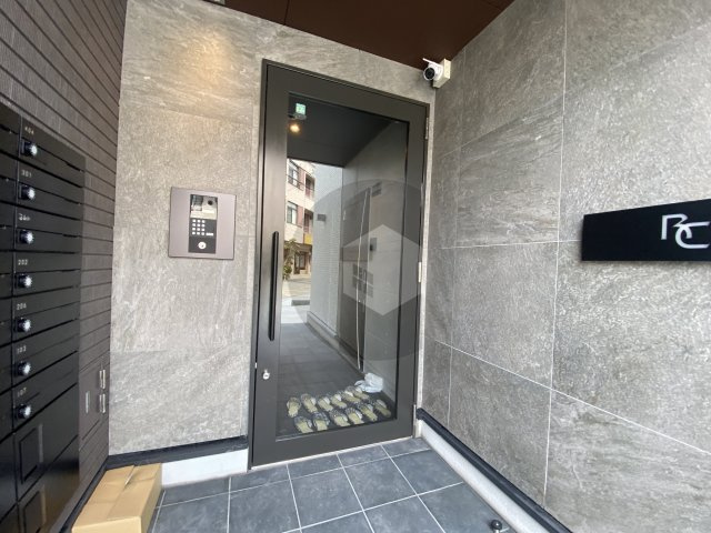 リアコート長瀬のエントランス