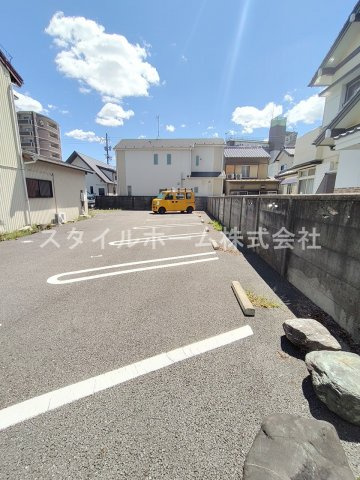 sarasota　ROWAの駐車場