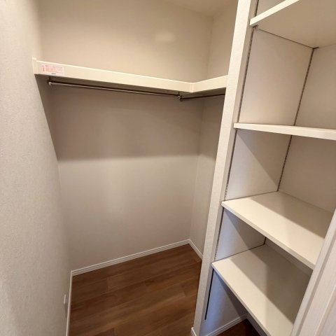 ☆選べる家具プレゼント☆ポレスター松山フォレストシティの収納