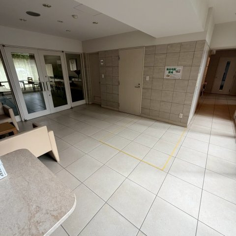 ☆選べる家具プレゼント☆ポレスター松山フォレストシティのエントランス