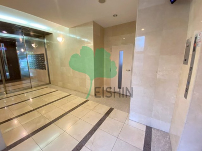 【エントランス】 | ポルトデュボヌール