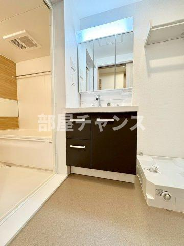 名古屋市中村区八社１丁目のアパートの独立洗面台