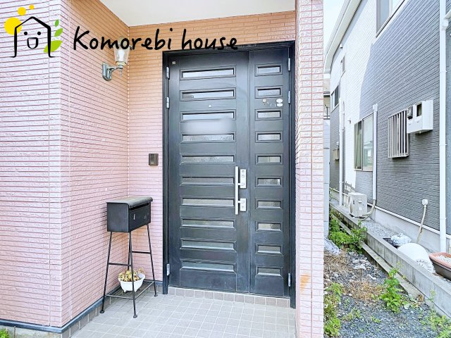 上尾市大字上　中古一戸建ての玄関|シンプルで使いやすい玄関です