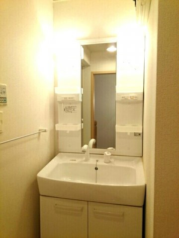 【洗面所】