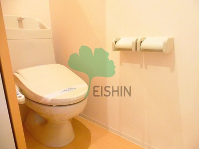 【トイレ】 | カサヴァンヴェール | 清潔感のあるトイレです。
