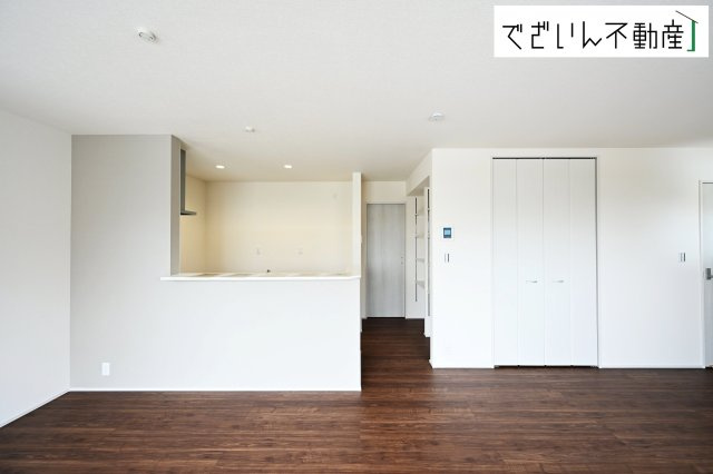 【居間・リビング】 | Livele Garden.S加須市花崎　新築住宅 | ≪2号棟≫
現地(2026年7月撮影)