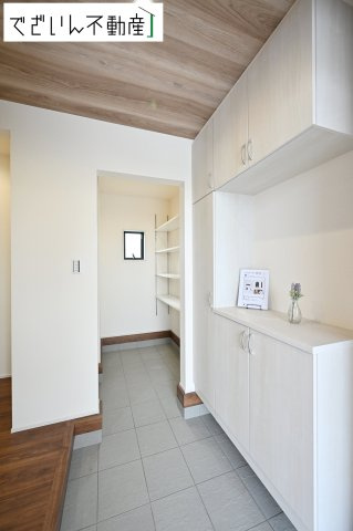 【玄関】 | Livele Garden.S加須市花崎　新築住宅 | ≪2号棟≫
現地(2026年7月撮影)