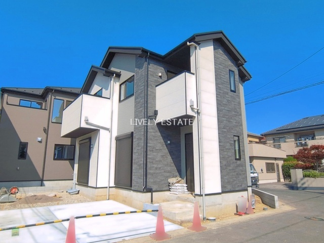 越谷市東越谷10丁目 新築分譲住宅 全2棟 2号棟