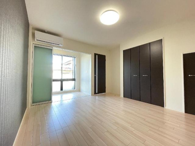 【内装】 | コンフォールⅡ | 室内