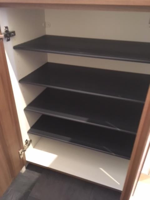 JJリバーサイド三条の収納