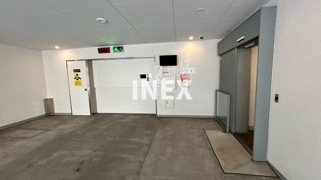 横浜市西区中央２丁目の賃貸マンションの駐車場