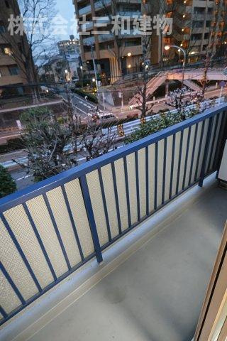 大里マンションのバルコニー