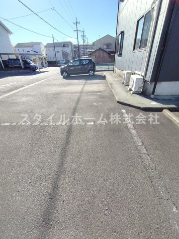 グランリーフの駐車場