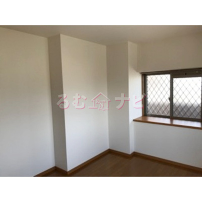 【玄関】 | サンルージュ春日