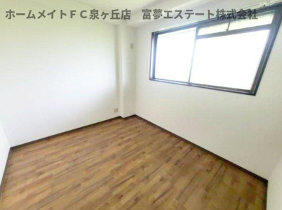 【洋室】 | 草愛マンションB