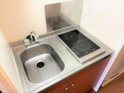 【キッチン】 | レオパレスプラチナヒルズ | キッチンでお料理をお楽しみください