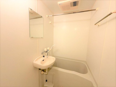 【浴室】 | レオパレスプラチナヒルズ | お風呂で日々の疲れを落としましょう