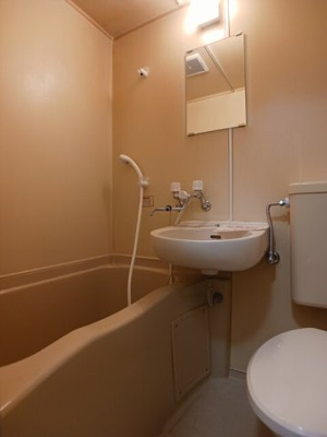 【浴室】 | コーポ塩場 | ゆったり過ごせるお風呂です